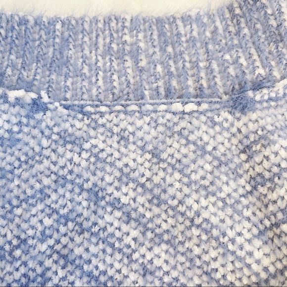 Frnch Paris Blue White Chevron Chenille Cardigan - Picture 10 of 13